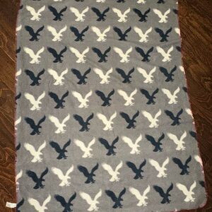 VTG American Eagle Outfitters logo fleece throw blanket EUC